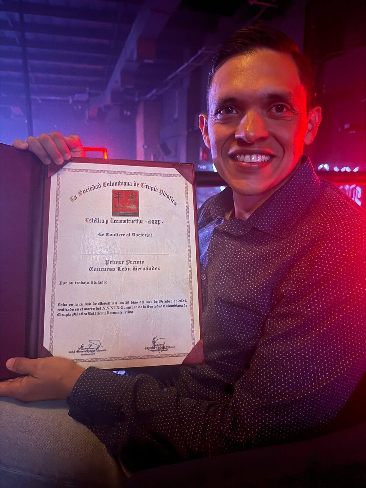 Premio León Hernández
